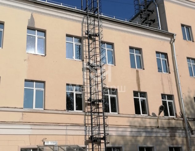 Пожарные лестницы для «Дом аспиратна»