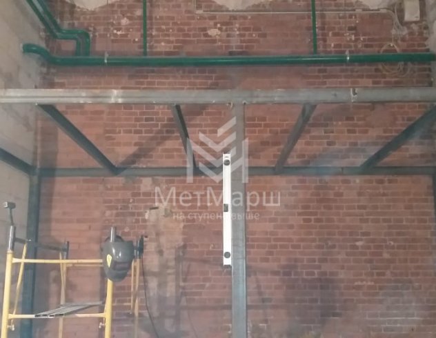 Антресоль металлическая в квартиру