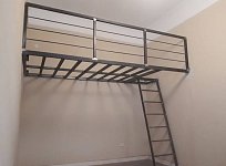 Жилая антресоль в детскую комнату