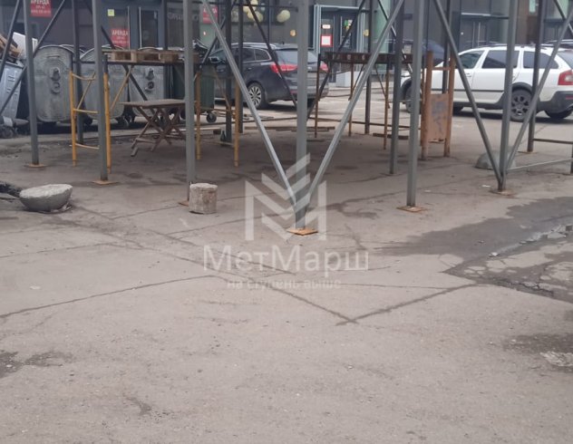 Площадка для мусорных контейнеров