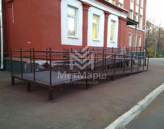 Пандус металлический