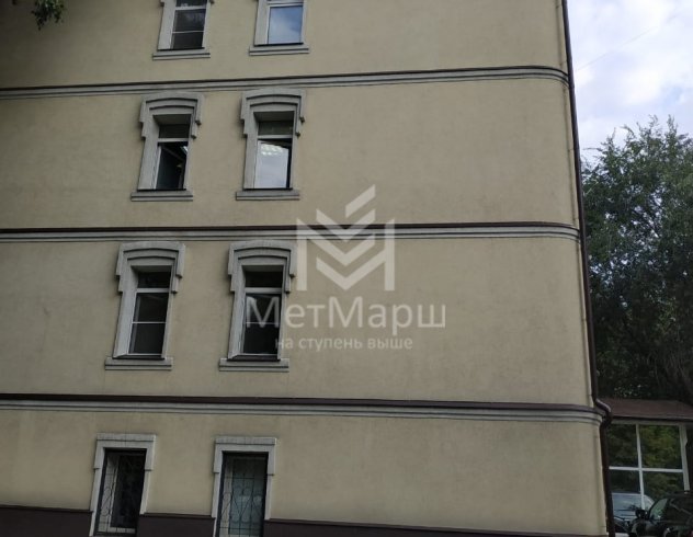 Вертикальная лестница типа П1-2 высотой 12.5 м