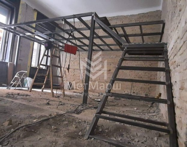Антресоль в офис