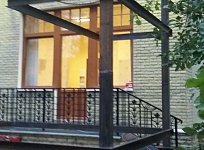 Маршевая лестница в дом престарелых